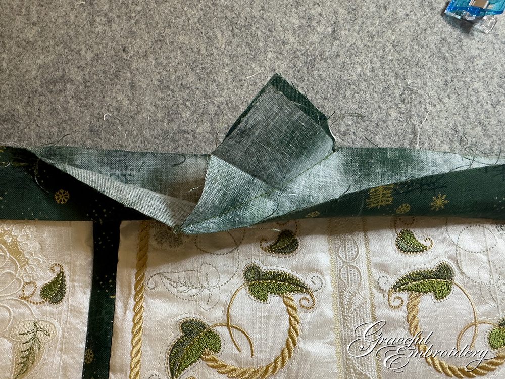 joining the binding with the kiss and twist method